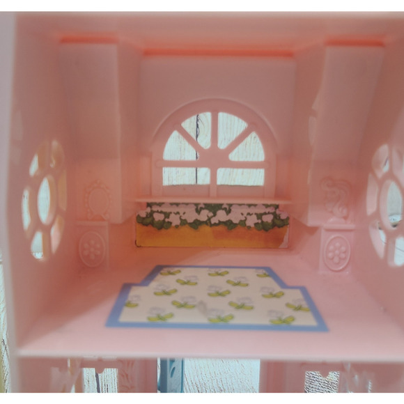 Vintage Fisher Price Mattel Sweet Streets Beauty Salon Pet Shop Pink Yellow 8" - Picture 7 of 12